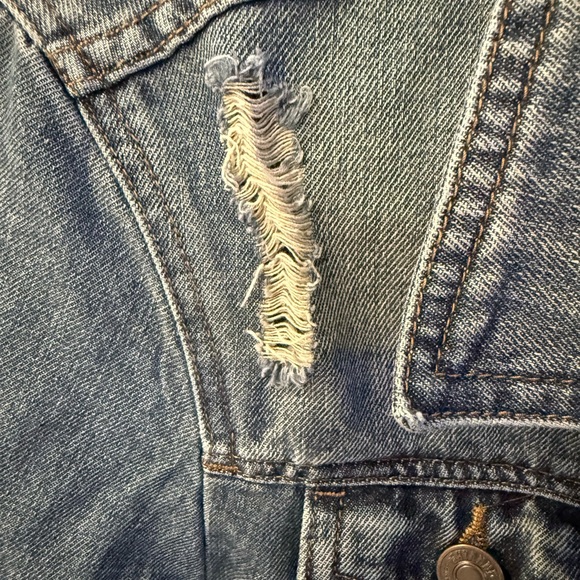 Shyanne Women's Leland Medium Wash Cropped Stretch Denim Jacket - Medium - Picture 8 of 9